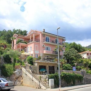 Apartments And Rooms By The Sea Medveja, Opatija - 2305 Ловран Exterior photo