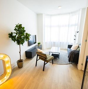 Dearly 1 Bedroom Serviced Apartment 56M2 -Nb306D- Роттердам Exterior photo