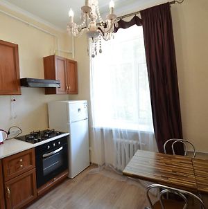 Apartments On Sobornaya Street Near The Waterfront Миколаїв Room photo