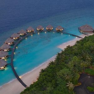 Готель Adaaran Select Meedhupparu Raa Atoll Exterior photo