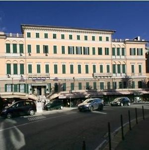 Hotel Mediterranee Генуя Exterior photo
