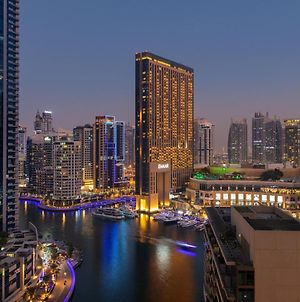 Delta Hotels By Marriott Jumeirah Beach, Дубай Exterior photo