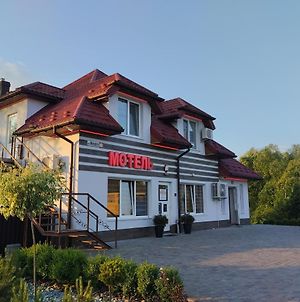 Мотель КАЛИНА Yavoriv  Exterior photo