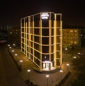 Dostyk Business Hotel Актау Exterior photo
