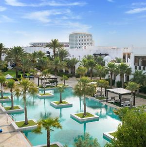 Sharq Village & Spa, A Ritz-Carlton Hotel Доха Exterior photo