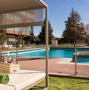 Готель Melia Barajas Мадрид Exterior photo