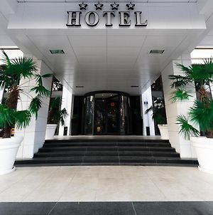 Hotel & Casino Cherno More Варна Exterior photo