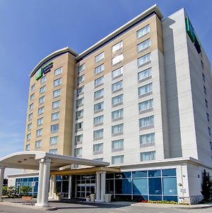 Holiday Inn Express Hotel & Suites Toronto - Markham, An Ihg Hotel Ричмонд-Гілл Exterior photo