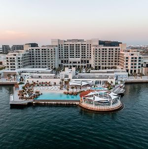 Готель Hilton Abu Dhabi Yas Island Exterior photo