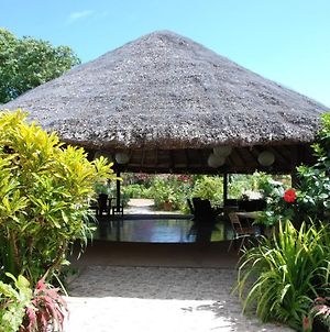 Hotel Santo Vanuatu Люганвіль Exterior photo