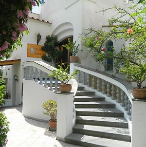 Hotel Villa Hermosa Іскія Exterior photo