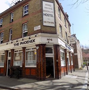 The Phoenix Hostel Лондон Exterior photo