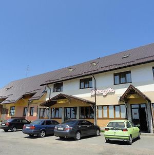 Готель Вікторія Оброшине Exterior photo