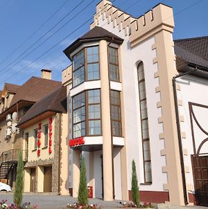 Felisa Hotel Харків Exterior photo