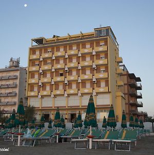 Hotel Apollonia Лідо-ді-Савіо Room photo