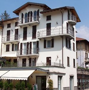 Hotel Avogadro Сан-Пеллегрино-Терме Exterior photo