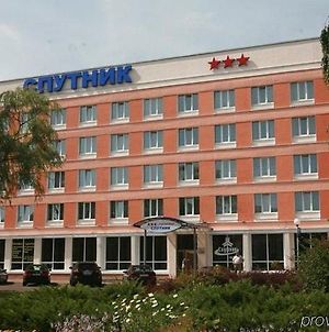 Sputnik Hotel Мінськ Exterior photo