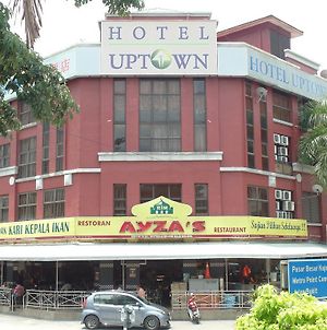 Uptown Hotel Каджанг Exterior photo