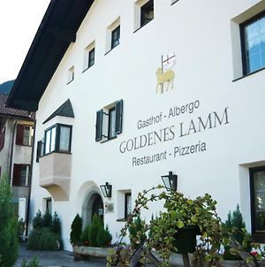 Готель Gasthof Goldenes Lamm Vahrn Exterior photo
