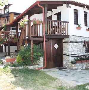 Guesthouse Eleni Палеос-Пантелеймонас Exterior photo