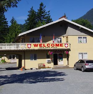 Swiss Chalets Motel Гоп Exterior photo