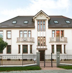 Penzion Reichova Vila Валашске-Мезіржічі Exterior photo
