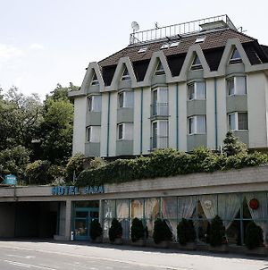Hotel Bara Junior Будапешт Exterior photo