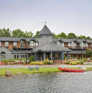 Lake Opechee Inn And Spa Лаконія Exterior photo