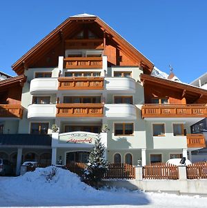 Hotel Garni Alpenhof Ішгль Exterior photo