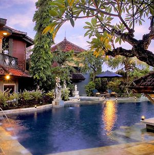 Putu Bali Villa & Spa Семіньяк Exterior photo