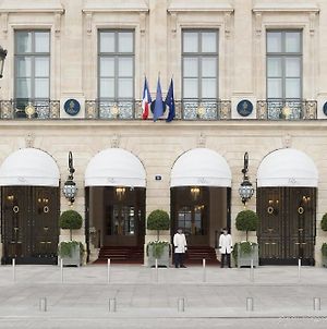 Готель Ritz Париж Exterior photo