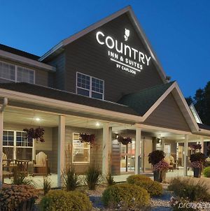 Country Inn & Suites By Radisson, Decorah, Ia Exterior photo
