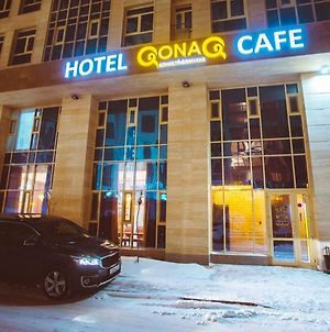 Qonaq Hotel Астана Exterior photo