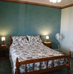 Bed and Breakfast Arabella Country House Принстаун Exterior photo