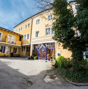 Yoho - International Youth Hostel Зальцбург Exterior photo