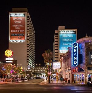Downtown Grand Hotel & Casino Лас-Вегас Exterior photo