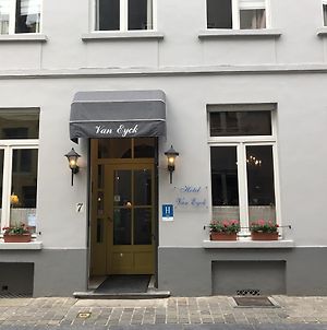 Hotel Van Eyck Брюгге Exterior photo