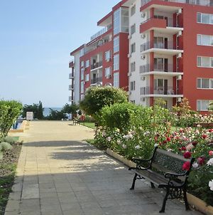 Sea View Panorama Apartment On Complex With Pools And Beach, Светий Влас Exterior photo