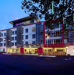 Favehotel Cenang Beach Лангкаві Exterior photo