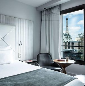 Готель Le Parisis - Paris Tour Eiffel Exterior photo