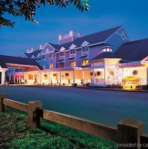 Two Trees Inn At Foxwoods Лед'ярд-Сентер Exterior photo