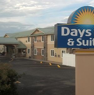 Days Inn & Suites By Wyndham Ганнісон Exterior photo