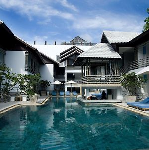 Готель Ramada By Wyndham Phuket Southsea Exterior photo