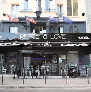 Peace & Love Hostel Париж Exterior photo