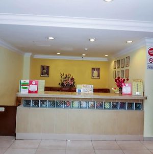 Nida Rooms Sunway Petaling Dahlia Петалінг-Джая Exterior photo