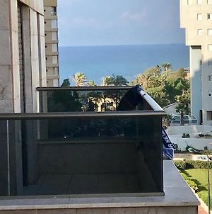 King David Apartment On The Sea Нетанья Exterior photo
