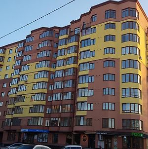 Apartment Lutsk Centre Exterior photo