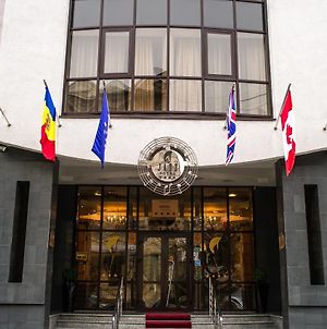 Mercure Chisinau Center Jazz Hotel Exterior photo