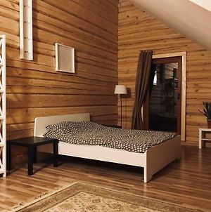 Room In A Scandinavian Style House Вільнюс Exterior photo