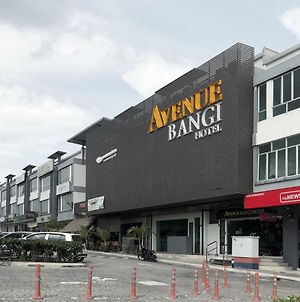 Avenue Bangi Hotel Каджанг Exterior photo